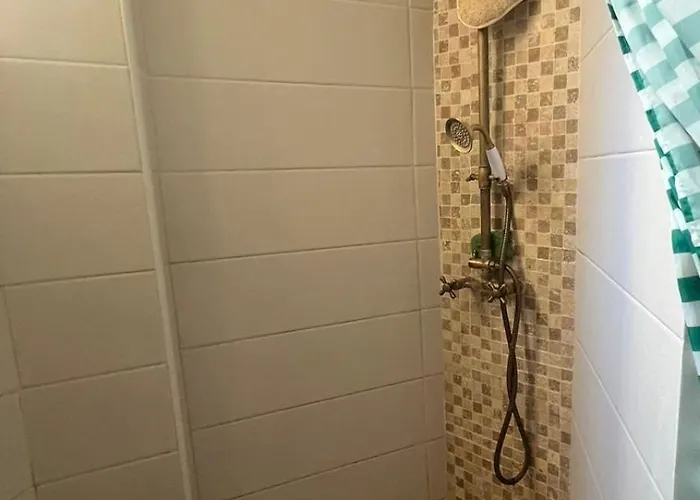 Shared Flat In Liberation Bed & Breakfast *